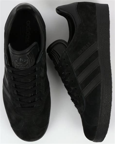 adidas originals all black